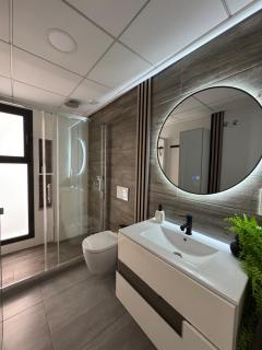 Luxury Villa with pool 1st line the sea - Torrevieja - 4