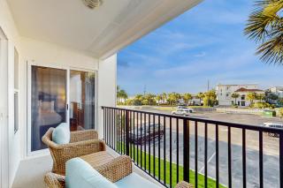 Poolside Villas #203 - 1