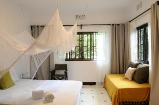 OYA Guest House - 2