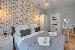 City Center Nowa Grobla Apartments & Parking by Downtown Apartments - Gdansk - 1