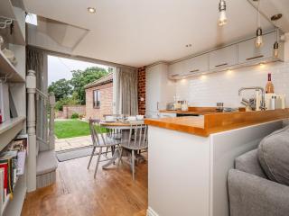Maple Barn: Lux Rural Retreat Near Norfolk Coast - Sutton - 6