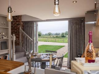 Maple Barn: Lux Rural Retreat Near Norfolk Coast - Sutton - 5