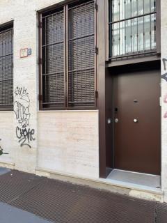 Mariposa Milano Pta Venezia Via Menotti - Milan - 9