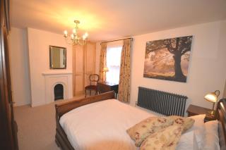 Delightful Cottage in Sandwich - One Bedroom - 4