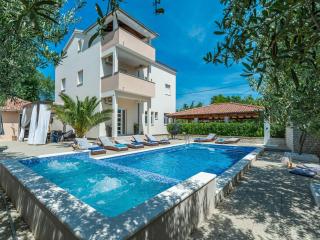 Vila Ines near nature park Vrana - Stankovci - 0