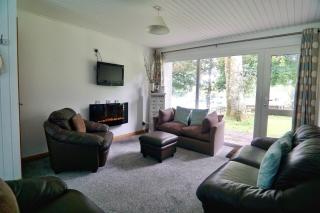 Special 2 Bedroom Home in White Cross - 6