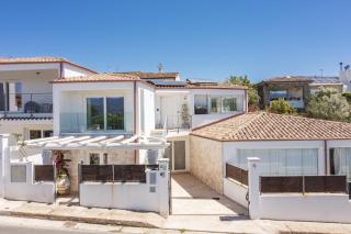 Casa Vacanze Zeffiro vista mare con giardino - Àrbatax - 0