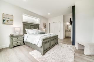 4 Mi to Dtwn Modern Tacoma Home with Spacious Yard - Tacoma - 1