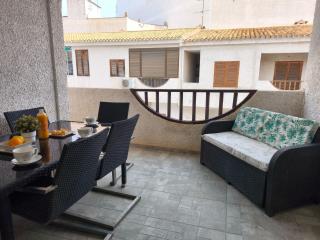 Apartment Near Playa Acequin, Torrevieja - 0