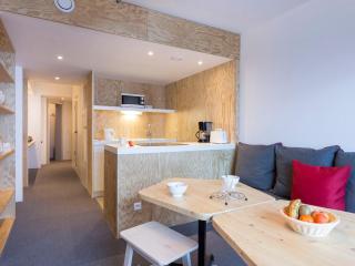 Appartement rénové, pistes et commerces à proximité, balcon, 8 pers, 3 pièces - FR-1-346-316 - Arc 2000 - 2