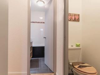 Appartement Montagne Rénové - Balcon, Parking, Proche Pistes, Commerces et Navettes - FR-1-344-800 - Les Menuires - 1