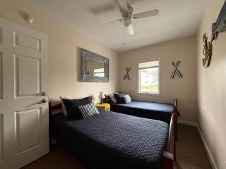 Lake Huron Lodge - Lexington - 4