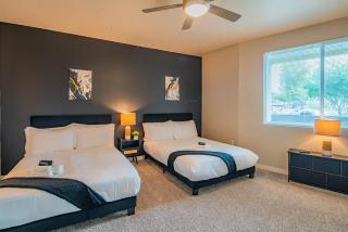 Chic 2BD Pool Gym Parking WD Sleeps8 - Tempe - 9