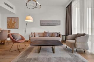 Luxurious, Creek & Marina View - 1