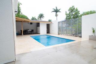 2BR Private Pool Modern Close to Beach - Colorado - 3
