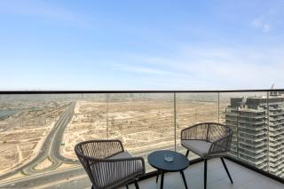 Stylish 1-Bedroom in Binghatti House JVC - 5