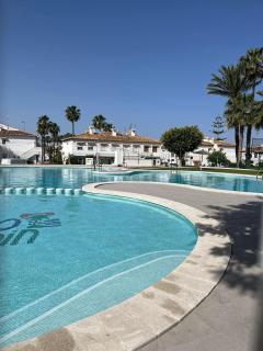 Casa Azahar, with beautiful view on the orange groove and pink Salt Lake - Torrevieja - 1