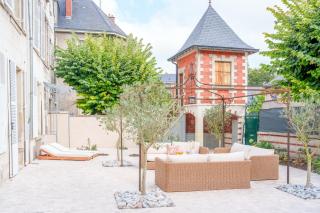 La Maison de Ronsard - By PrestiPlace - Tours - 8