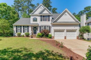 Fire Pit and Pool Access Quiet Holly Springs Home - Holly Springs - 0