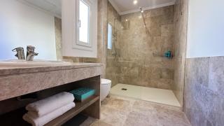Luxury Semi Villa Sea & Golf Views in Santa Clara, Marbella - Marbella - 3