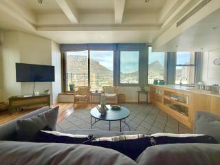 #1903 Cartwright - Two Bedroom Mountain Views - Cape Town - 8