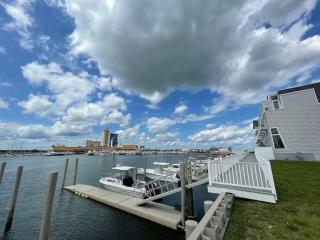 Bayfront AC-Insane Views! Luxury Escape on the Bay - 1