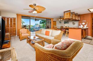 Big Island Kahaluu Bay Villa 102 by Coldwell Banker Island Vacations - Kailua-Kona - 0
