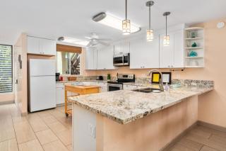 Big Island Keauhou Surf & Racquet 4-103 by Coldwell Banker Island Vacations - Kailua-Kona - 0