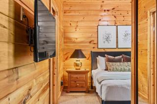 Experience serene forest views at Magnolia Pine - Bryson City - 2