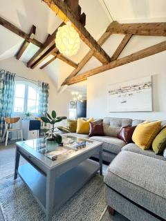 The Penthouse Apartment - 1 King Bed Sleeps 2 - Ulverston - 6