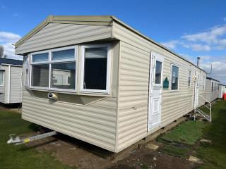 Lovely 8 Berth Caravan At Harts Holiday Park In Kent Ref 74066B - Sheerness - 0