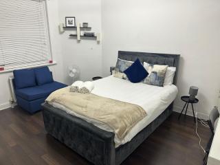 Rosebrook Apartment - 0