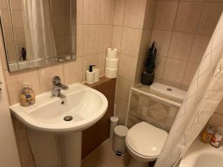 Rosebrook Apartment - 7