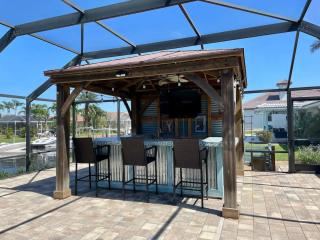 Vietnam-Inspired Cape Villa - Cape Coral - 8