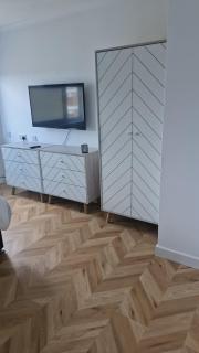 Langley One Bedroom Flat - - 5