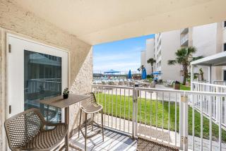 Holiday Surf and Racquet Unit 112 - Destin - 8