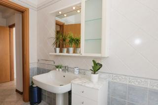 Navy Apartment - Massa - 3