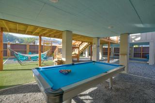 Charming Downtown Bryson City SkyLoft Apt 1 - Perfect for Couples! - 4