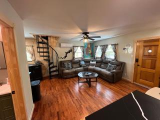 Wally's Cabin - Hawley - 3