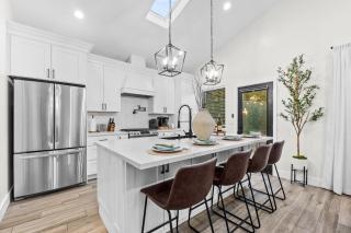 Family-Focused & Pet-Friendly Home EV Charging - San Jose - 9