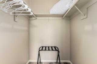 2bed1bath-kingbed-sleeps7gymwifi - Tempe - 0