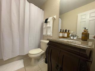 Spacious Family Fun Near Disney, Water Slide, Pool - 7