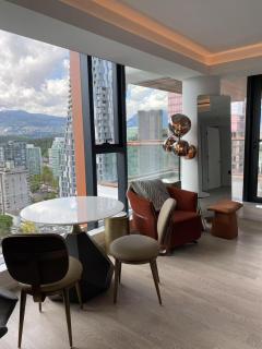 Brand New Modern 2 BR Condo in Heart of Downtown Vancouver - Vancouver - 7