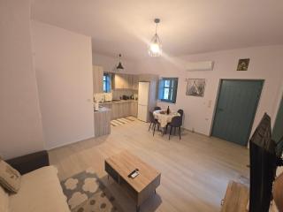 Sugar Stone House - Pyrgos Dirou - 2