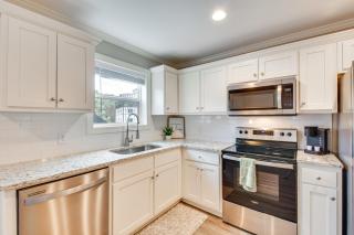 Walk to Main St & River: Downtown Helen Condo - 2