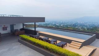 Exclusive Apartment with Pool & Rooftop in El Salvador - San Salvador - 8