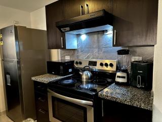 Exclusive Apartment with Pool & Rooftop in El Salvador - San Salvador - 4