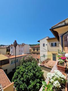 Cozy Central Apartment with Patio - Firenze - 7