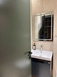 SOLs Center Rooms - Tirana - 3