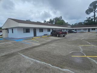1921 Osborne Suite 3 - Saint Marys - 8